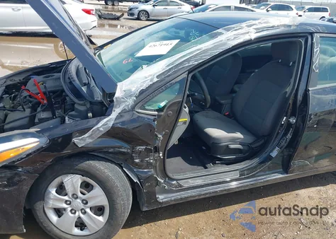 2018 Kia Forte Lx from USA, damaged, VIN 3KPFK4A76JE220968